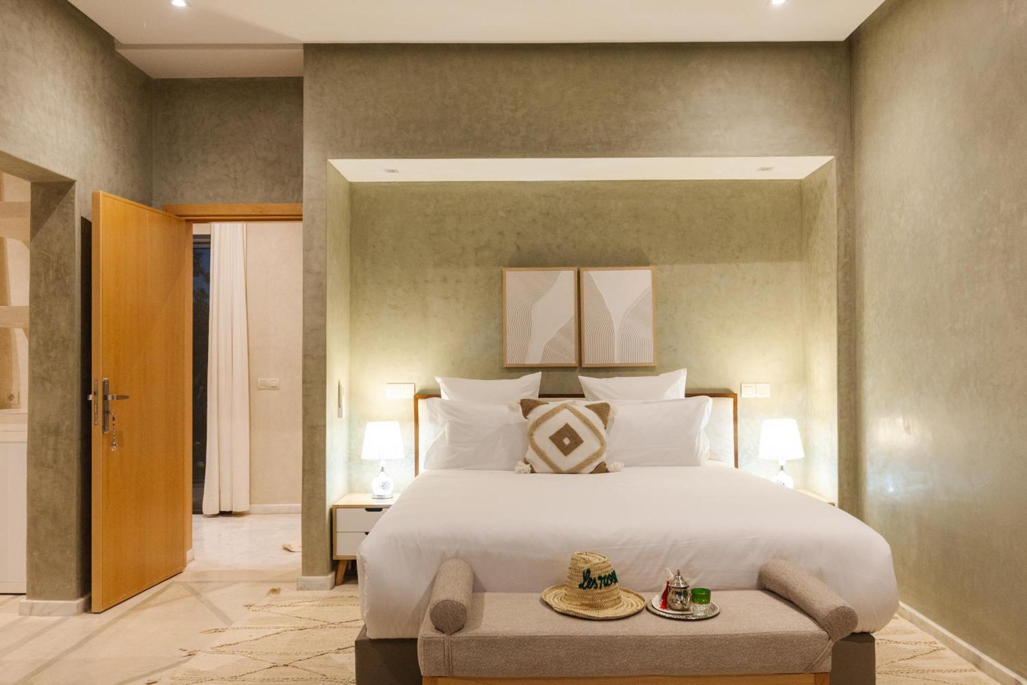 Les Roses By La Siredrah Hotel Ait Bou Zguia Екстериор снимка