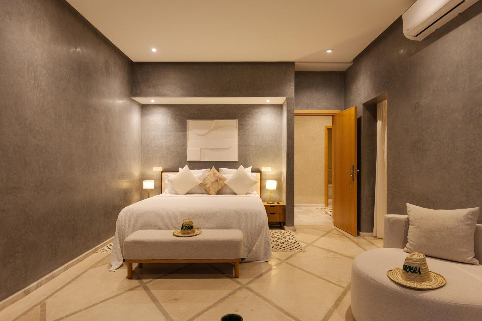 Les Roses By La Siredrah Hotel Ait Bou Zguia Екстериор снимка