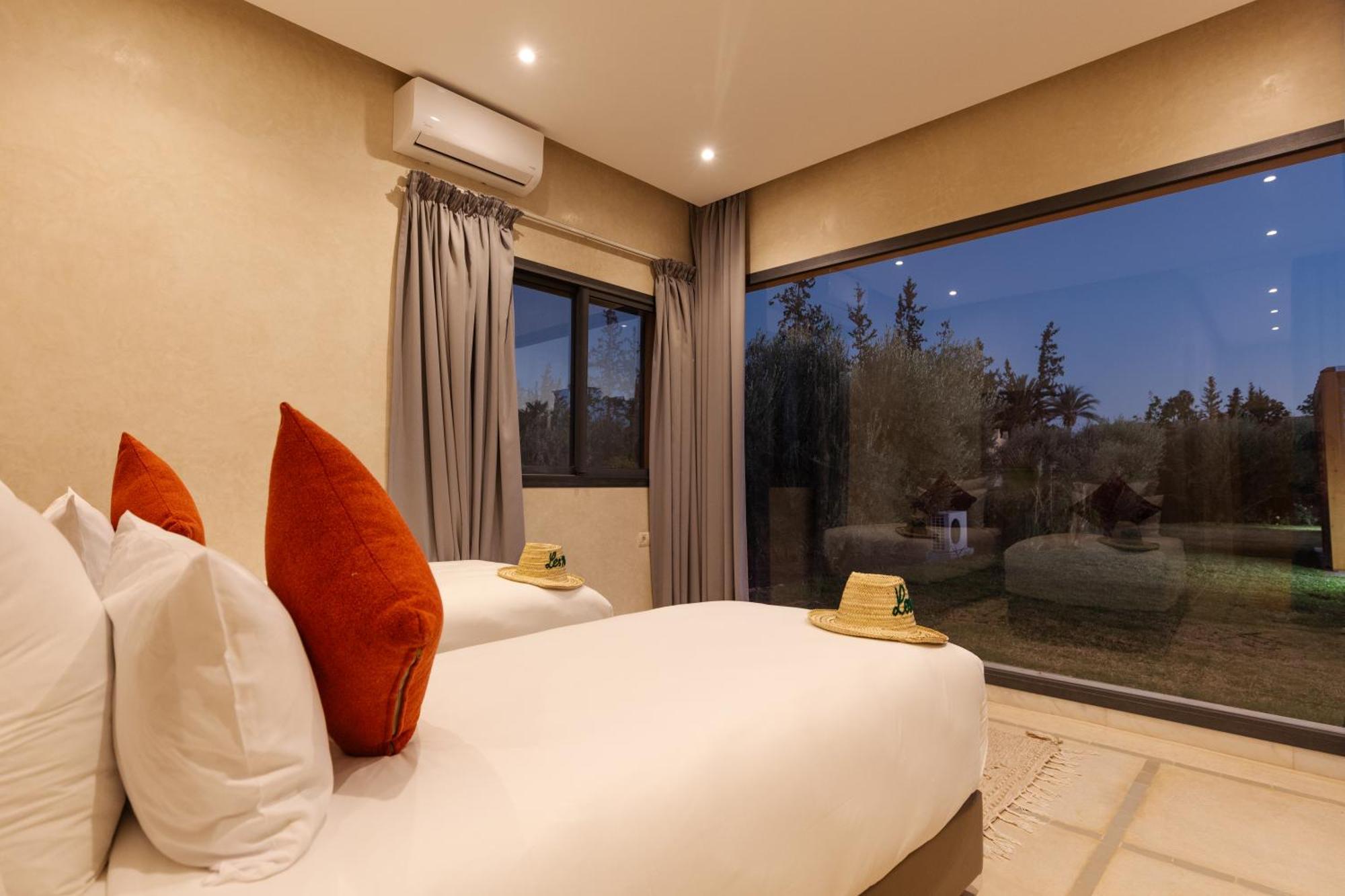 Les Roses By La Siredrah Hotel Ait Bou Zguia Екстериор снимка